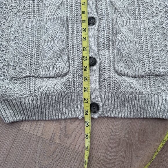 Women’s Cable Knit Cardigan sz M - Gray - Picture 11 of 13